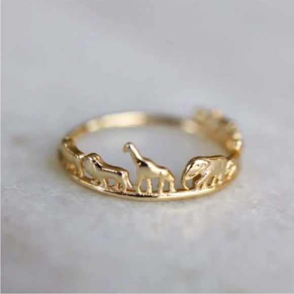 "Paradise" African Safari Animal Giraffe Elephant Zebra Gold Dainty Gift Ring - Picture 6 of 7